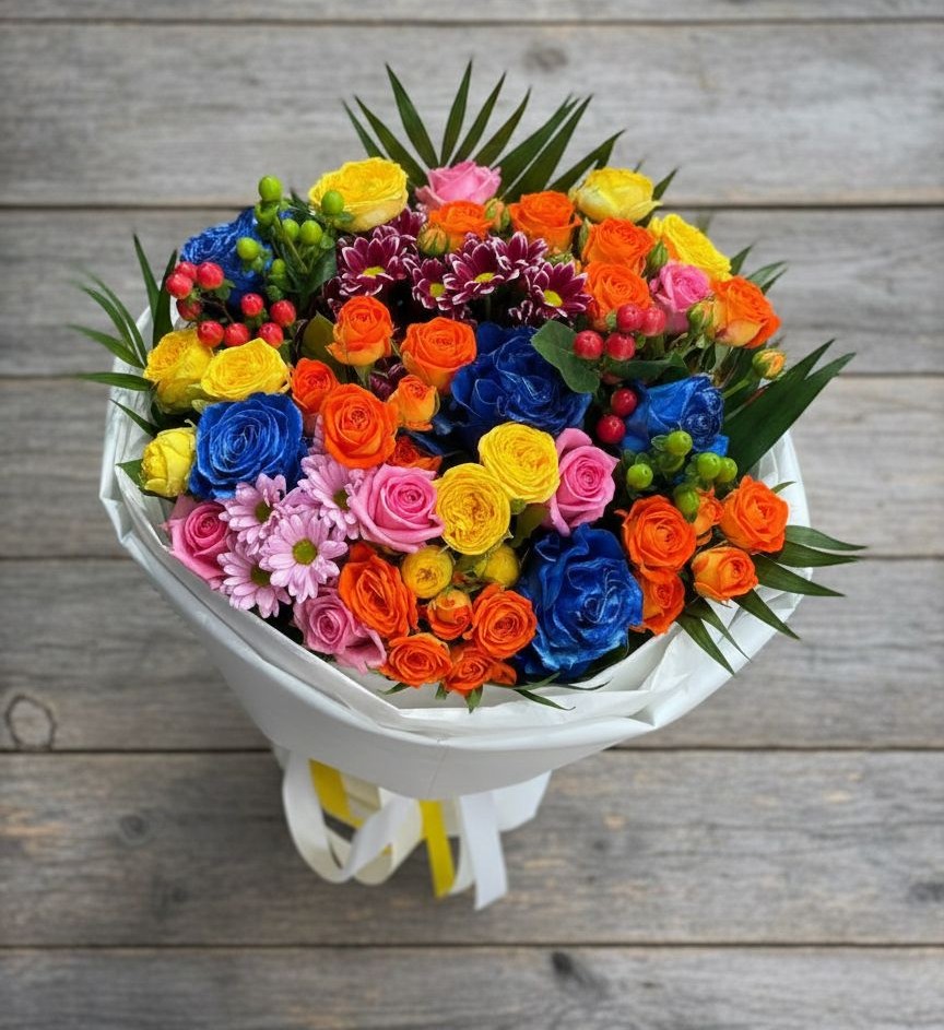 Букет цветов из: Розы и Хризантемы в Змейке