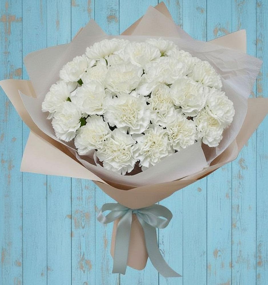 Букет цветов из: Гвоздики в Змейке