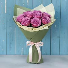 Букет Розы Фёрст Леди в Змейке