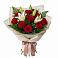 Букет цветов из: Лилии и Розы в Змейке