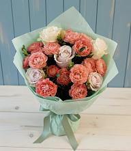 Букет цветов из:  Розы #REPLACE_PRED# Змейке