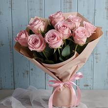Букет цветов из:  Розы в Змейке
