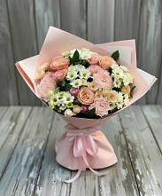 Букет цветов из:  Гвоздики, Розы и Хризантемы в Змейке