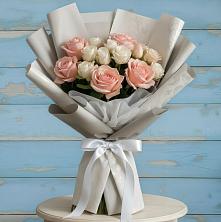 Букет цветов из:  Розы в Змейке