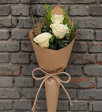 Букет цветов из:  Розы в Змейке