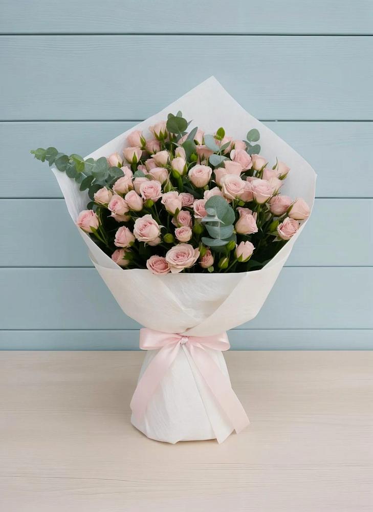 Букет цветов из: Розы в Змейке